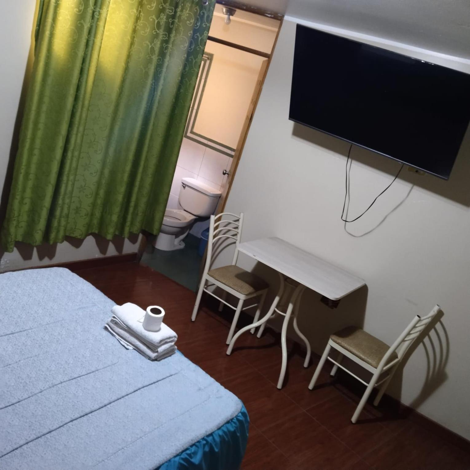 Hostal Jara Lima Luaran gambar